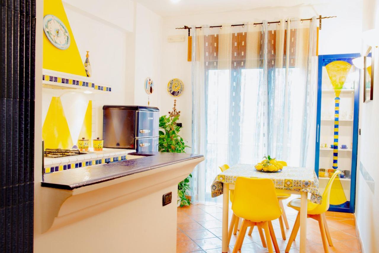 Holiday Home Amalfi Coast Maiori Luaran gambar
